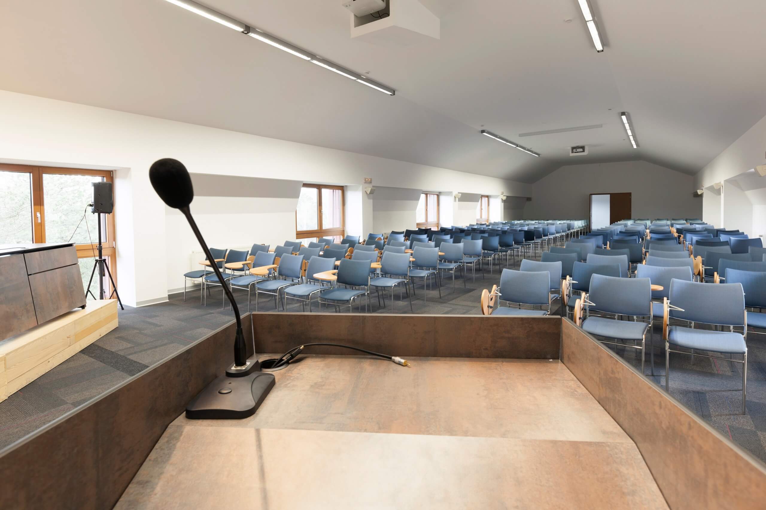 Commercial audio video installation by Moffitt